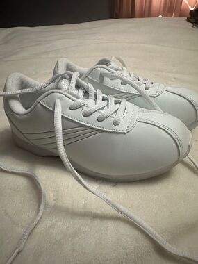 Kids White Lace-Up Athletic cheerleading sneakers